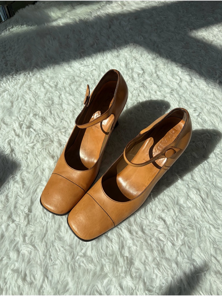 Vintage 90s/Y2k Prada Mary Jane Heels, Size 38